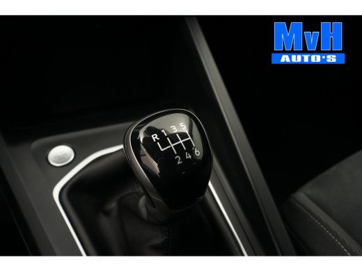 Volkswagen Golf 1.5 TSI Life Business|SPORTSTOEL|LUXE|ORG.NL ActivLease financial lease