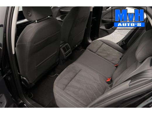 Volkswagen Golf 1.5 TSI Life Business|SPORTSTOEL|LUXE|ORG.NL ActivLease financial lease