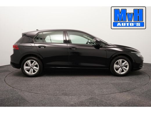 Volkswagen Golf 1.5 TSI Life Business|SPORTSTOEL|LUXE|ORG.NL ActivLease financial lease