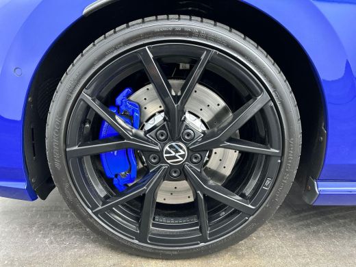 Volkswagen Golf 2.0 TSI R 4Motion Performance Drift Pano H&K IQ ActivLease financial lease