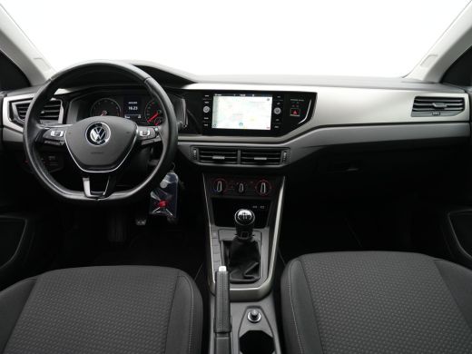 Volkswagen Polo 1.0 TSI 95pk R-Line Edition Navigatie Camera Acc Carplay 113 ActivLease financial lease