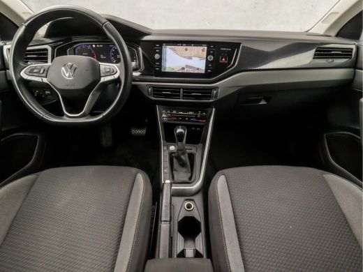 Volkswagen Polo 1.0 TSI Sportline Automaat (VIRTUAL COCKPIT, APPLE CARPLAY, GROOT NAVI, KEYLESS, CLIMATE, CAMERA,... ActivLease financial lease