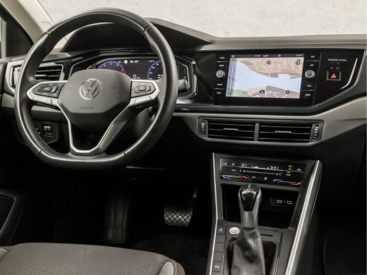 Volkswagen Polo 1.0 TSI Sportline Automaat (VIRTUAL COCKPIT, APPLE CARPLAY, GROOT NAVI, KEYLESS, CLIMATE, CAMERA,... ActivLease financial lease