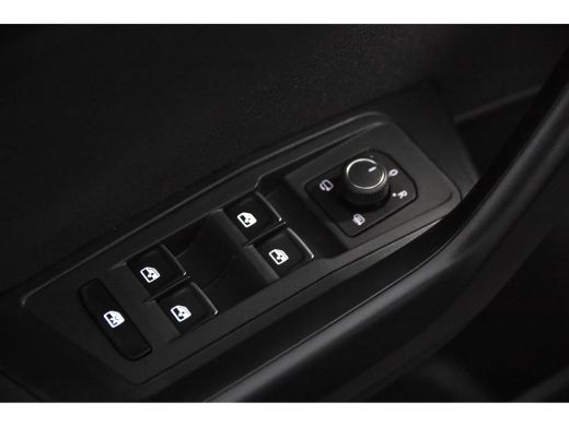 Volkswagen T-Roc 1.0 TSI Style *1ste Eigenaar*Navigatie*Camera* ActivLease financial lease