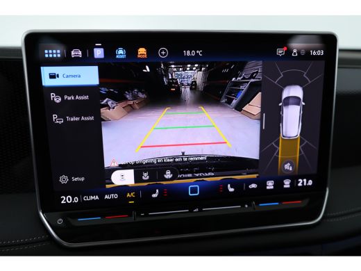 Volkswagen Tiguan 1.5 eTSI Life Edition | 1e Eigenaar! | Trekhaak | Adaptive Cruise | Navi By App | LED | Stoel-/st... ActivLease financial lease