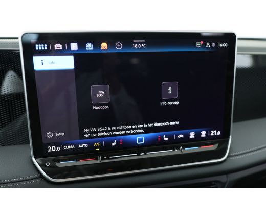 Volkswagen Tiguan 1.5 eTSI Life Edition | 1e Eigenaar! | Trekhaak | Adaptive Cruise | Navi By App | LED | Stoel-/st... ActivLease financial lease