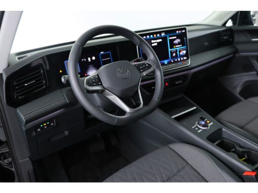 Volkswagen Tiguan 1.5 eTSI Life Edition | 1e Eigenaar! | Trekhaak | Adaptive Cruise | Navi By App | LED | Stoel-/st... ActivLease financial lease