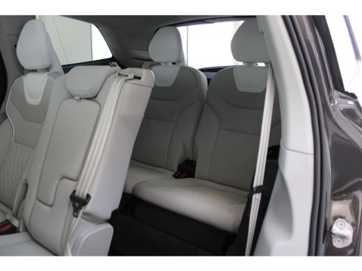 Volvo  EX90 Twin 408PK Ultra 111kWh | Pilot Assist Pack | Climate Pack | 21" all season | Privacy glas ActivLease financial lease