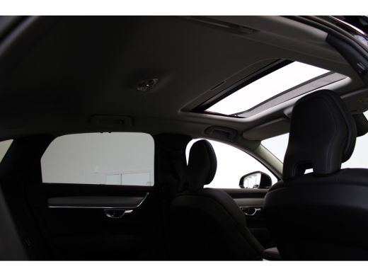 Volvo  S90 T8 455PK Plus Bright | Schuifdak | Trekhaak | 360º camera | Getint Glas | Leer ActivLease financial lease