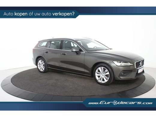Volvo  V60 2.0 B3 Momentum Geartronic *1ste Eigenaar*Leer*Navigatie*Carplay* ActivLease financial lease