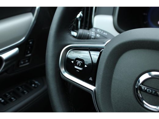 Volvo  V90 2.0 T6 Plug-in hybrid AWD Ultra Dark | Head-up Display | Stuur + Stoelverwarming | Harman & Kardo... ActivLease financial lease
