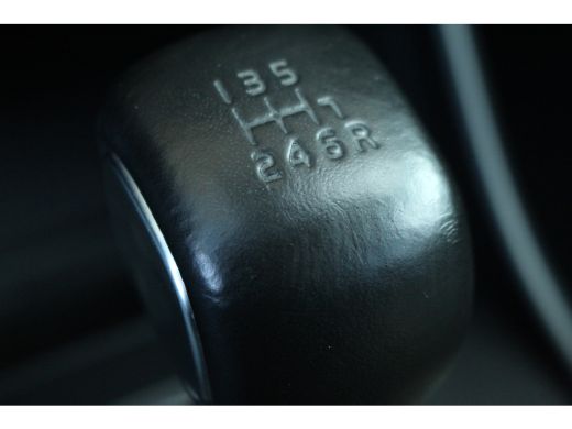 Volvo  XC40 1.5 T2 Momentum Core | CarPlay | NAV.|Climate & Cruise C. | Parkeers. A | DAB+ | 17"LMV | Bluetoo... ActivLease financial lease