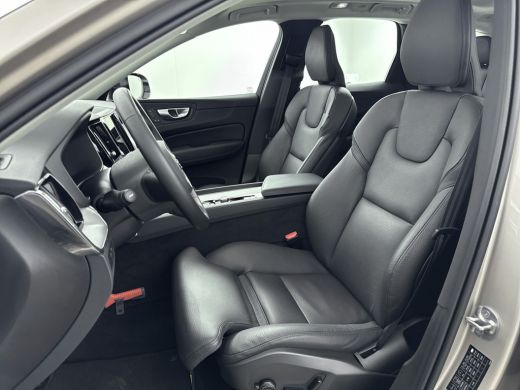Volvo  XC60 2.0 T6 Plug-in hybrid AWD Plus Dark | Trekhaak | PDC + 360 camera | Panoramadak | Stoel + Stuurve... ActivLease financial lease
