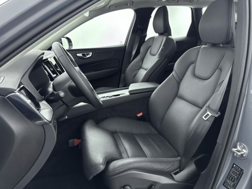 Volvo  XC60 2.0 T6 Plug-in hybrid AWD Ultimate Dark | Bowers & Wilkins Audio | Luchtvering | HUD| BLIS | Trek... ActivLease financial lease