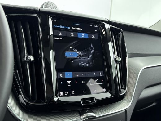 Volvo  XC60 2.0 T6 Plug-in hybrid AWD Ultimate Dark | Bowers & Wilkins Audio | Luchtvering | HUD| BLIS | Trek... ActivLease financial lease