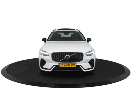 Volvo  XC60 2.0 T6 Plug-in hybrid AWD Ultimate Dark | Head-Up Display | Stoel & stuurwielverwarming | Achterb... ActivLease financial lease
