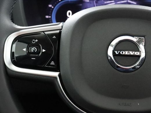 Volvo  XC60 2.0 T6 Plug-in hybrid AWD Ultimate Dark | Head-Up Display | Stoel & stuurwielverwarming | Achterb... ActivLease financial lease