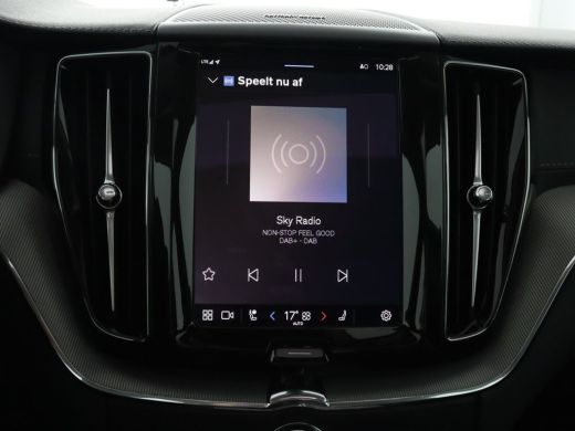 Volvo  XC60 2.0 T6 Plug-in hybrid AWD Ultimate Dark | Head-Up Display | Stoel & stuurwielverwarming | Achterb... ActivLease financial lease