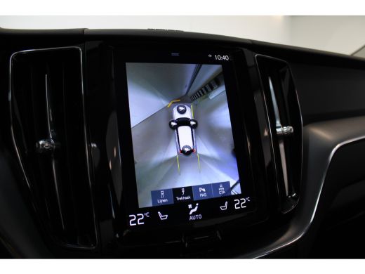 Volvo  XC60 B5 250PK Momentum Exclusive | 19'' | Panoramadak | Head-up | H&K Audio | Stoel verw. | Achteruitr... ActivLease financial lease