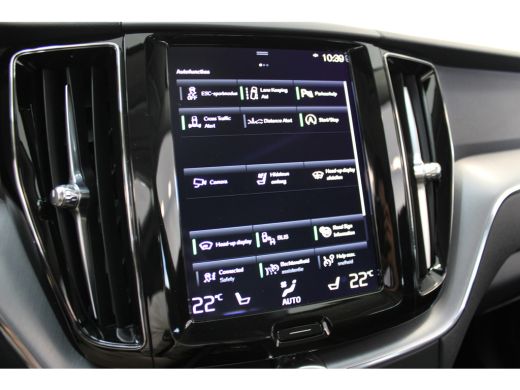 Volvo  XC60 B5 250PK Momentum Exclusive | 19'' | Panoramadak | Head-up | H&K Audio | Stoel verw. | Achteruitr... ActivLease financial lease