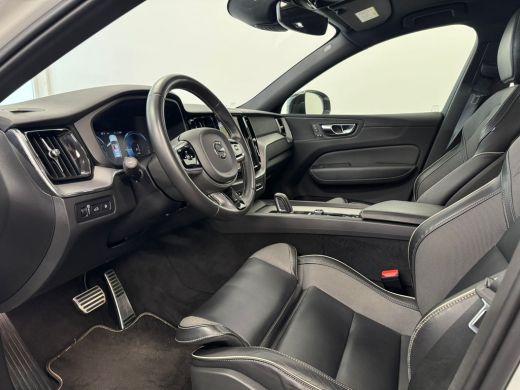 Volvo  XC60 Recharge T6 AWD R-Design | Achteruitrijcamera | Apple Carplay/Android Auto | Cruise control adapt... ActivLease financial lease