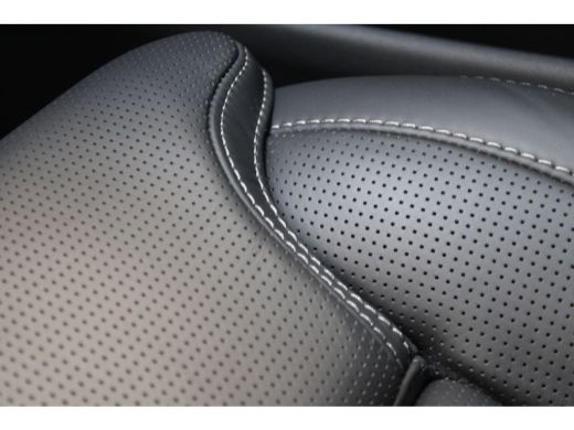 Volvo  XC60 T6 350PK AWD Plus Black Edition | 360° | Luchtvering | Gevent. Nappaleer | Getint Glas | HK Audio... ActivLease financial lease