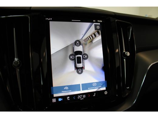 Volvo  XC60 T6 350PK Ultimate Dark | 360° | Trekhaak | Stoel&Stuur Verw. | Adap Cruise | 20'' | Panoramadak ActivLease financial lease