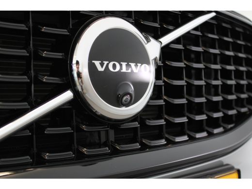 Volvo  XC60 T6 350PK Ultimate Dark | 360° | Trekhaak | Stoel&Stuur Verw. | Adap Cruise | 20'' | Panoramadak ActivLease financial lease