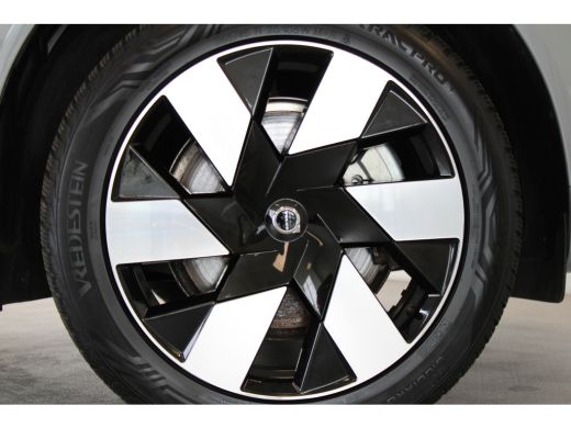 Volvo  XC60 T6 350PK Ultimate Dark | 360° | Trekhaak | Stoel&Stuur Verw. | Adap Cruise | 20'' | Panoramadak ActivLease financial lease