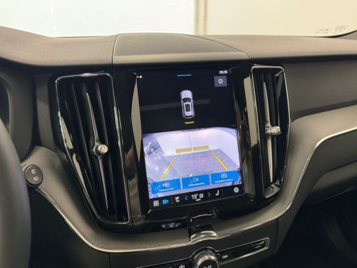 Volvo  XC60 T6 Plug-in hybrid AWD Plus Dark Trekhaak | Cruise control adaptief | Camera | Pano dak | Sportsto... ActivLease financial lease