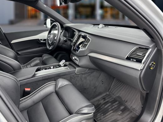 Volvo  XC90 T8 Recharge Ultimate Dark | 22"| Luchtvering | Bowers & Wilkins | Trekhaak | Sportstoelen | 360 C... ActivLease financial lease