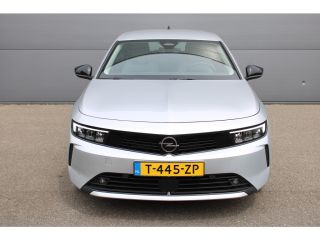 Opel Astra Sports Tourer 1.6 TURBO 180PK HYBRID AUTOMAAT | Achterbank in delen neerklapbaar | Airco | Airco ...