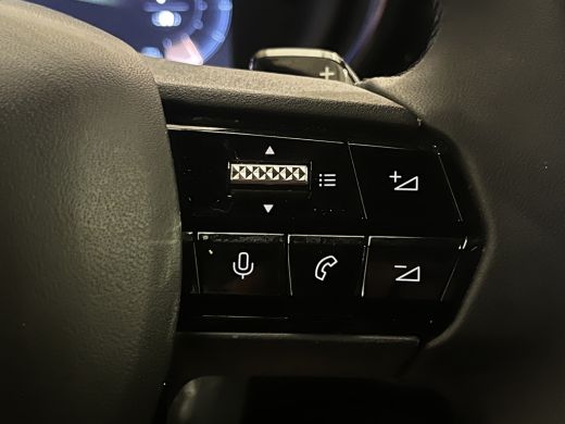 Alfa Romeo Junior 1.2 Turbo Hybrid Ibrida Speciale 17" Lichtmetaal | Adaptieve Cruise | Leder/Stof | Digitaal Dashb... ActivLease financial lease