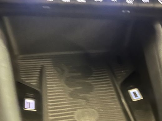 Alfa Romeo Junior 1.2 Turbo Hybrid Ibrida Speciale 17" Lichtmetaal | Adaptieve Cruise | Leder/Stof | Digitaal Dashb... ActivLease financial lease