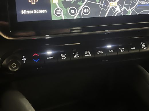 Alfa Romeo Junior 1.2 Turbo Hybrid Ibrida Speciale 17" Lichtmetaal | Adaptieve Cruise | Leder/Stof | Digitaal Dashb... ActivLease financial lease