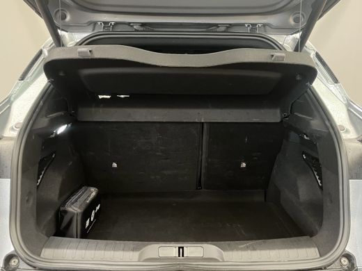 Alfa Romeo Junior 1.2 Turbo Hybrid Ibrida Speciale 17" Lichtmetaal | Adaptieve Cruise | Leder/Stof | Digitaal Dashb... ActivLease financial lease