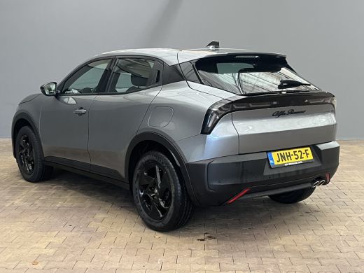 Alfa Romeo Junior 1.2 Turbo Hybrid Ibrida Speciale 17" Lichtmetaal | Adaptieve Cruise | Leder/Stof | Digitaal Dashb... ActivLease financial lease