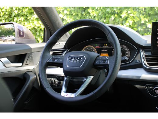 Audi Q5 55 TFSIe S edition Competition | FULL OPTION! | DEALER OH! | LUCHTVERING | PANODAK STOELVERWARMIN... ActivLease financial lease