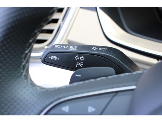 Audi Q5 55 TFSIe S edition Competition | FULL OPTION! | DEALER OH! | LUCHTVERING | PANODAK STOELVERWARMIN... ActivLease financial lease