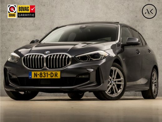 BMW 1 Serie 118i M Sport Automaat (PANORAMADAK, M PAKKET, APPLE CARPLAY, GETINT GLAS, LEDER, SPORTSTOELEN, PA... BMW 1 Serie 118i M Sport Automaat (PANORAMADAK, M PAKKET, APPLE CARPLAY, GETINT GLAS, LEDER, SPORTSTOELEN, PA...