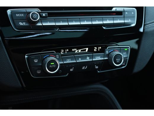 BMW X2 xDrive25e 220pk M-Sport X Pano ACC 19inch HiFi Adp-LED ActivLease financial lease