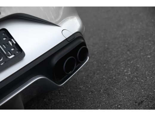 CUPRA Leon 1.4 TSI e-Hybrid 204pk Essential Limited | Achteruitrijcamera | Keyless | Adaptive Cruise 18" | A... ActivLease financial lease