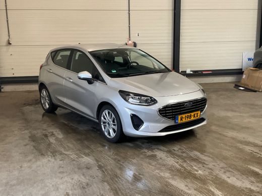 Ford Fiesta 1.0EB TITANIUM | NL-AUTO! | 1 EIGENAAR! | ALL SEASON | LED | PARK SENS | LANE ASSIST | CRUISE | D... ActivLease financial lease