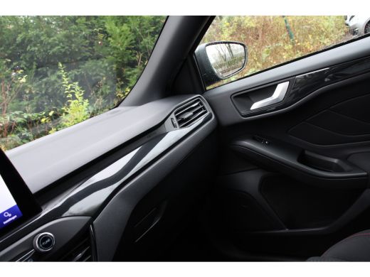 Ford Focus 1.0EB Hybrid ST Line | NL-AUTO! | 1E EIGENAAR! | CAMERA | CRUISE | PARK SENS V+A | LANE ASSIST | ... ActivLease financial lease