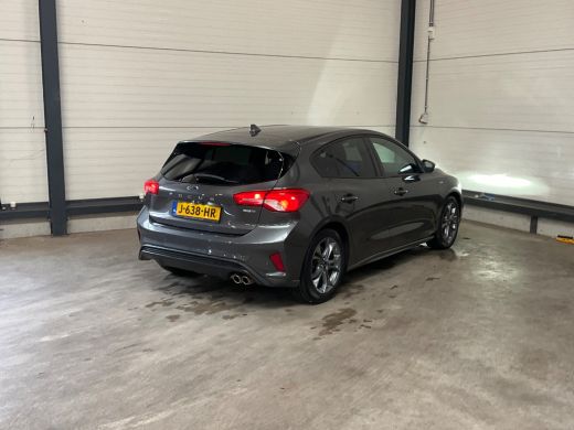 Ford Focus 1.0EB Hybrid ST Line | NL-AUTO! | 1E EIGENAAR! | CAMERA | CRUISE | PARK SENS V+A | LANE ASSIST | ... ActivLease financial lease