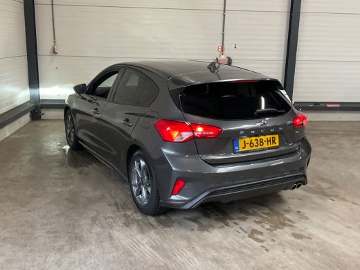 Ford Focus 1.0EB Hybrid ST Line | NL-AUTO! | 1E EIGENAAR! | CAMERA | CRUISE | PARK SENS V+A | LANE ASSIST | ... ActivLease financial lease