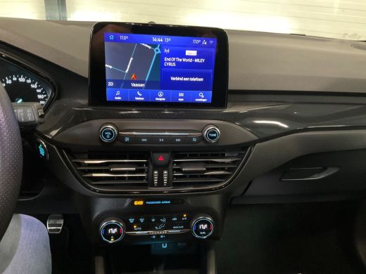 Ford Focus 1.0EB Hybrid ST Line | NL-AUTO! | 1E EIGENAAR! | CAMERA | CRUISE | PARK SENS V+A | LANE ASSIST | ... ActivLease financial lease