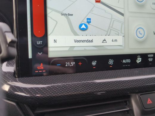 Ford Focus Wagon 1.0 Hybrid ST Line X | Pano | Adap. Cruise | Navigatie | 18 inch ActivLease financial lease