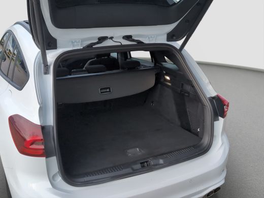 Ford Focus Wagon 1.0 Hybrid ST Line X | Pano | Adap. Cruise | Navigatie | 18 inch ActivLease financial lease