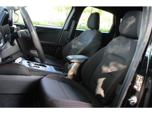 Ford Kuga 2.5 PHEV ST-Line NL-AUTO! | 1 EIGENAAR | WINTERPACK | CAMERA | PARK SENS V+A | LED | NAVI | CLIMA... ActivLease financial lease